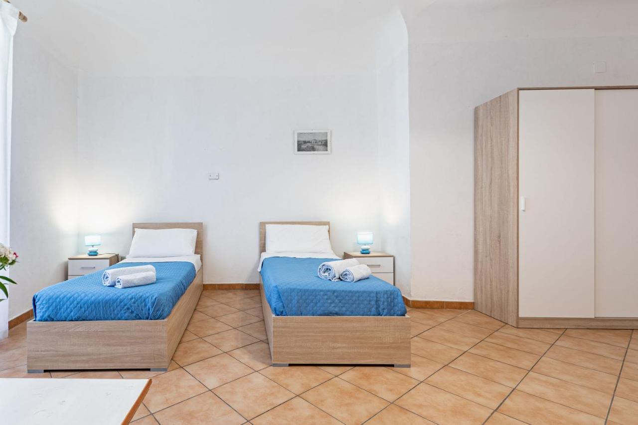 Piazza Pretoria & Quattro Canti Roomy Flats With Balconies ปาแลร์โม ภายนอก รูปภาพ