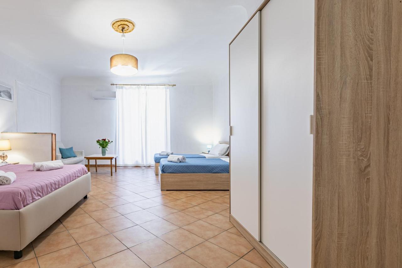 Piazza Pretoria & Quattro Canti Roomy Flats With Balconies ปาแลร์โม ภายนอก รูปภาพ