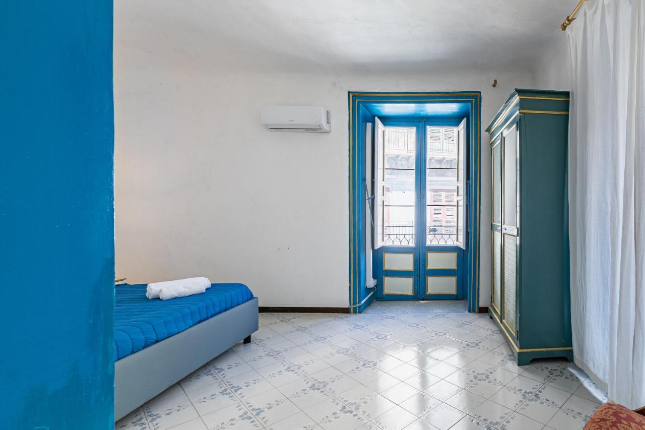 Piazza Pretoria & Quattro Canti Roomy Flats With Balconies ปาแลร์โม ภายนอก รูปภาพ