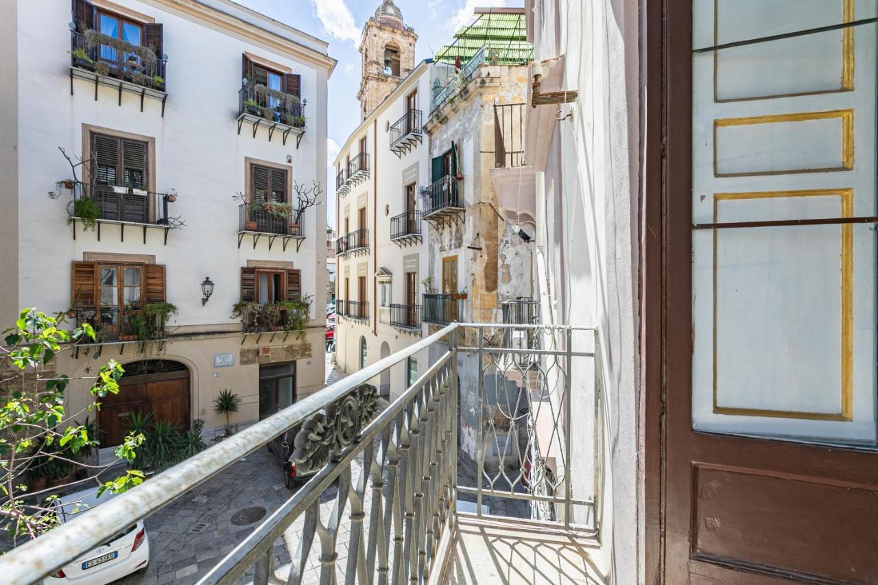 Piazza Pretoria & Quattro Canti Roomy Flats With Balconies ปาแลร์โม ภายนอก รูปภาพ