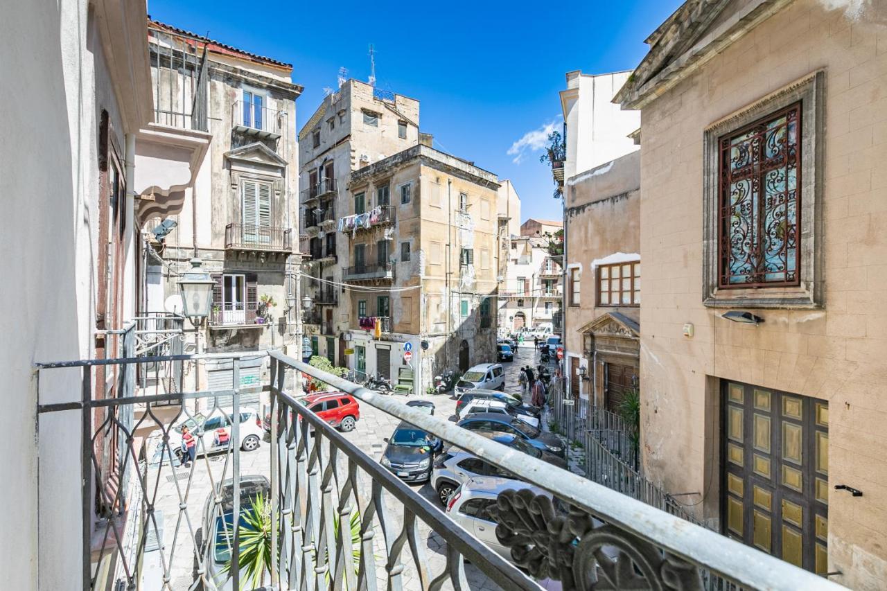 Piazza Pretoria & Quattro Canti Roomy Flats With Balconies ปาแลร์โม ภายนอก รูปภาพ